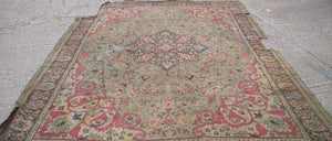 Persian style room size rug/carpet