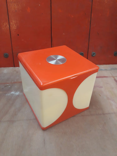 Plastic Cube Container