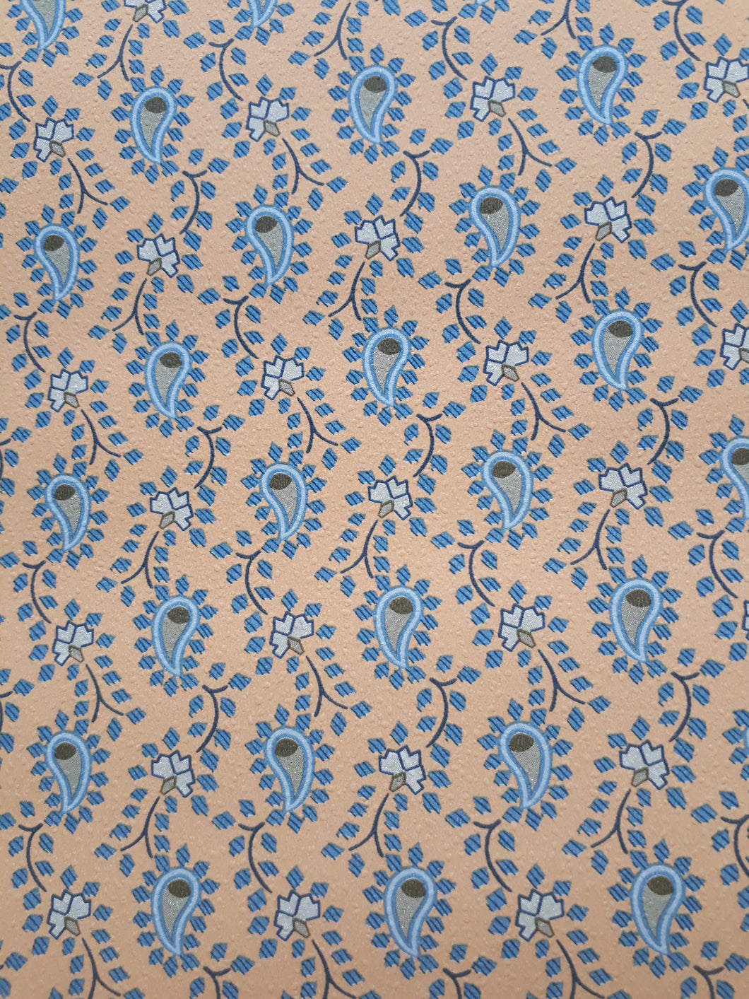 Paisley Wallpaper