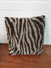 Load image into Gallery viewer, Zebra Cushion