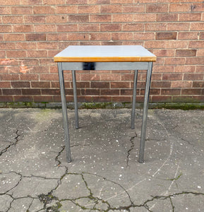 Square table / desk
