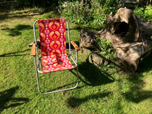 Load image into Gallery viewer, 1960&#39;s deck chair / picnic chair